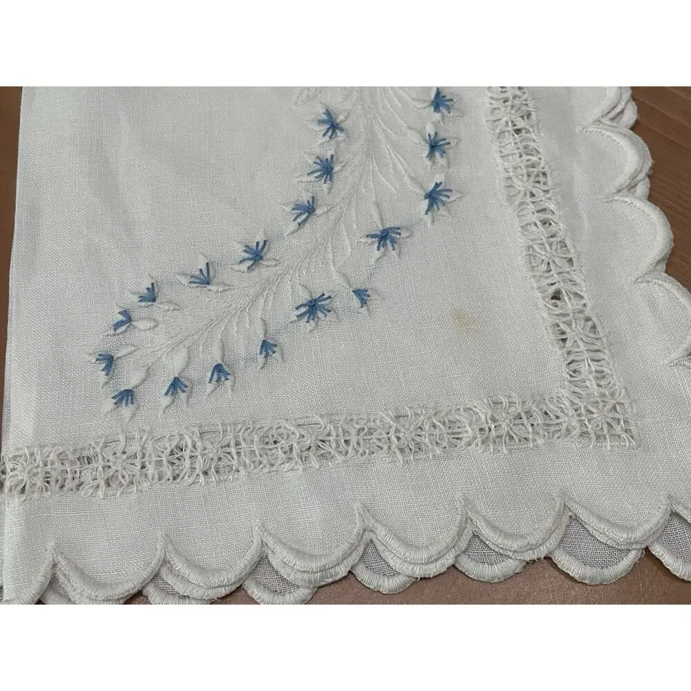 Lot Of 11 Vintage Hand Embroidered Table Runners Table Topper & Napkins